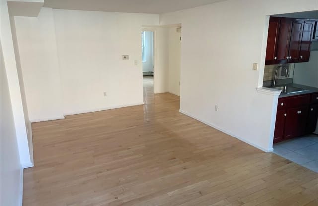 784 Jennings Street - 784 Jennings Street, Bronx, NY 10459