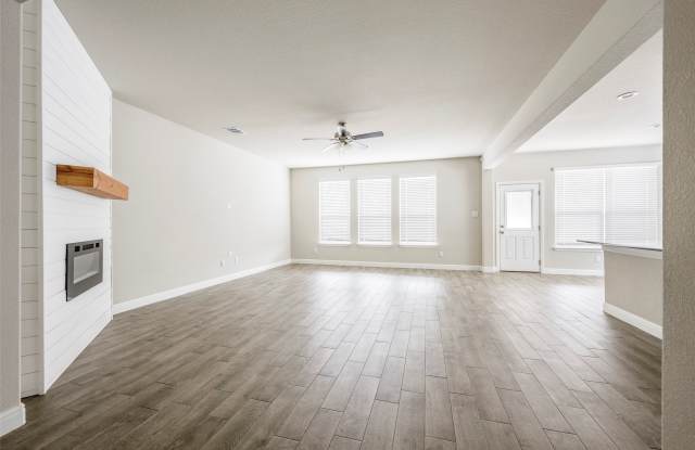 1548 Seabiscuit Drive Gallery 2
