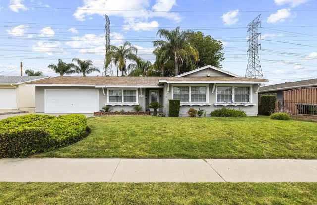 16901 Simonds Street photos photos