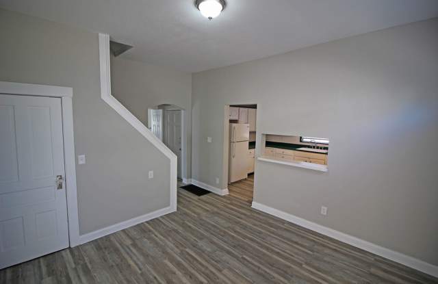 Sennett Sanctuary photos photos