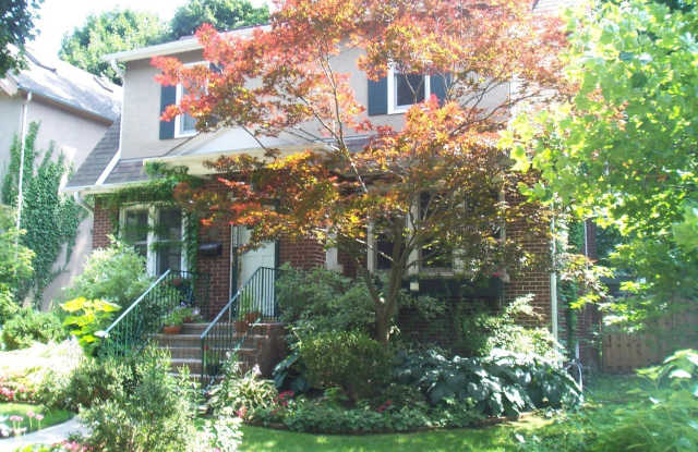 1226 Simpson Street photos photos