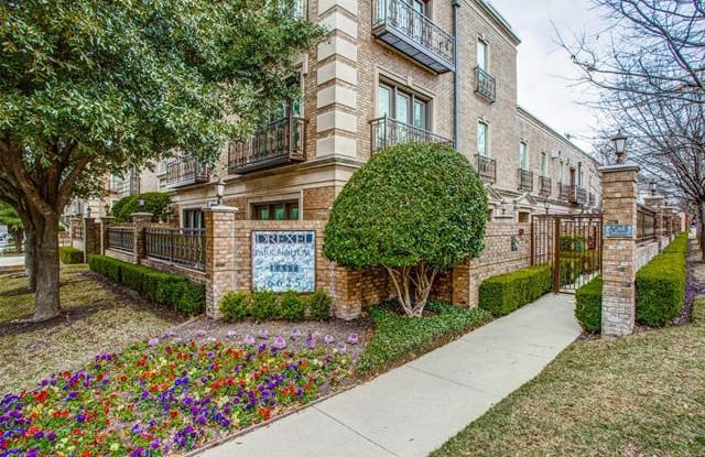 6625 Bandera Avenue - 6625 Bandera Avenue, Dallas, TX 75225