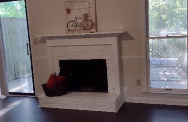 2796 New South Drive Gallery 2