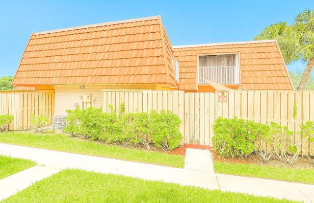 728 MILL VALLEY Place Gallery 3