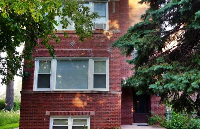 2237 North Sayre Avenue Gallery 2