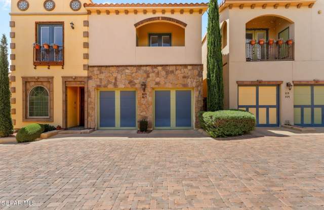 Piazza Escondido Mansion Building photos photos