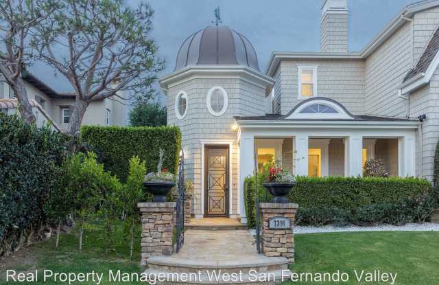 7391 Coastal View Dr, - 7391 West Coastal View Drive, Los Angeles, CA 90045