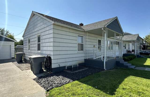 RIchland Duplex for Lease photos photos