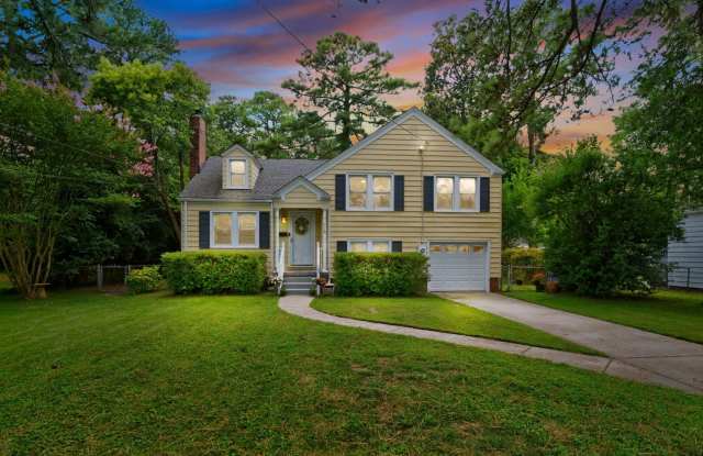 Available September 1st! A First Time Rental, Fenced Yard, Pet Friendly, Attached Garage, Sunroom! photos photos