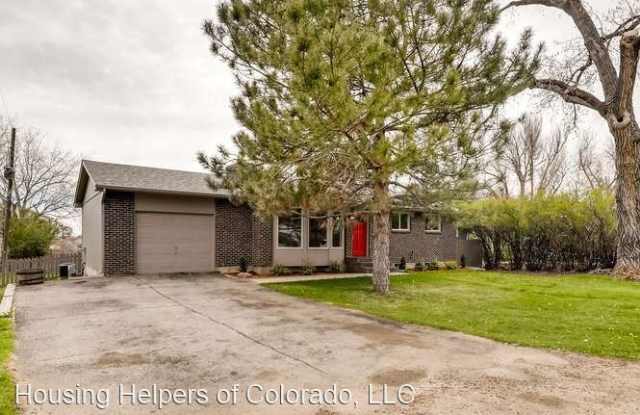 450 North Finch Avenue Gallery 2