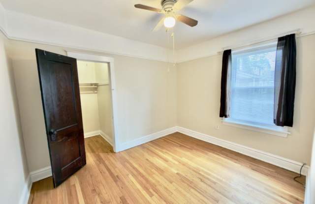 3239 West Cullom Avenue photos photos