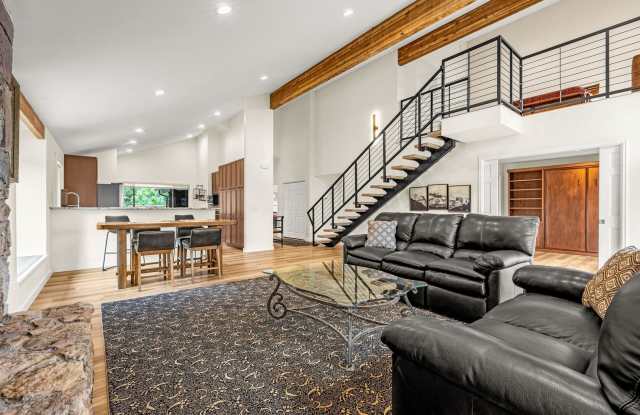 Fully Furnished Executive Townhome in Kissing Camels! photos photos