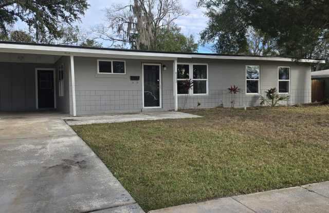 2133 Hugh Edwards Dr photos photos