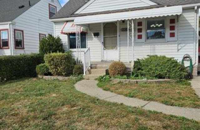 736 Garfield Avenue photos photos