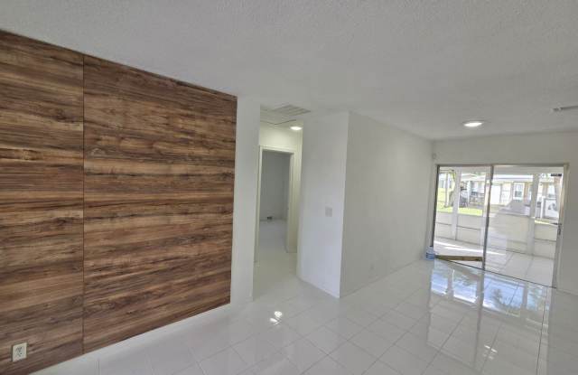 2847 Duke Lane photos photos