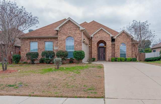 2311 Lincoln Park Drive - 2311 Lincoln Park Drive, Grand Prairie, TX 75050