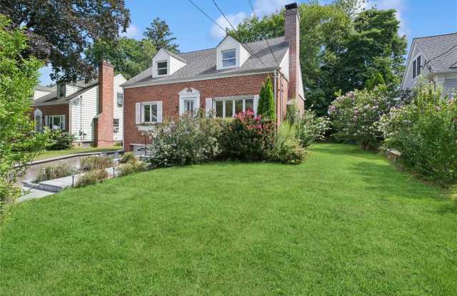 119 Soundview Avenue photos photos