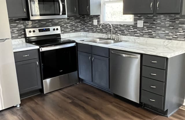 2501 N 57 St - 2501 North 57 Street, Kansas City, KS 66104