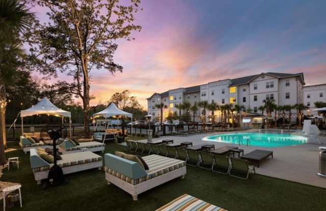 Channel Family Apartment Homes Gallery 2