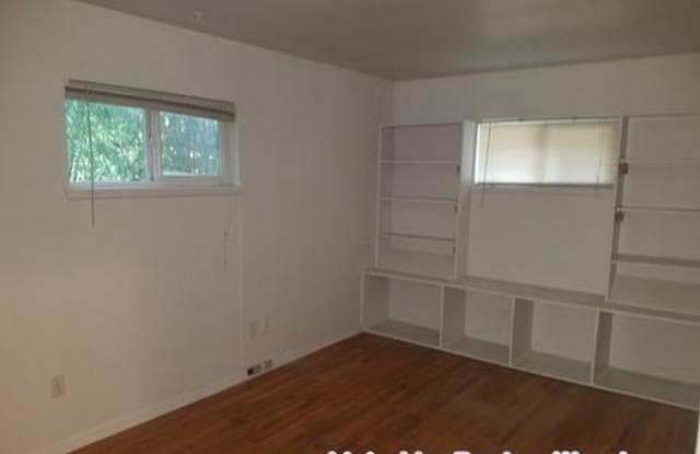 13716 25th Avenue North East Gallery 4