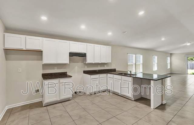 86833 Iron Rail Ct Gallery 2
