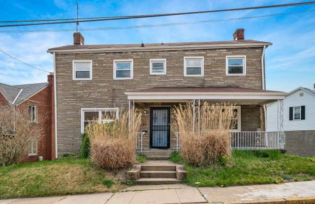 Spacious 3 Bed/2.5 Bath Home in Brentwood - Newly Renovated, Off-Street Parking - Available Now! - 25 Owendale Avenue, Brentwood, PA 15227