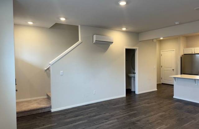 Goregous 2 Bedroom Townhome with 2 Car Garage, AC, Open Layout  More! photos photos