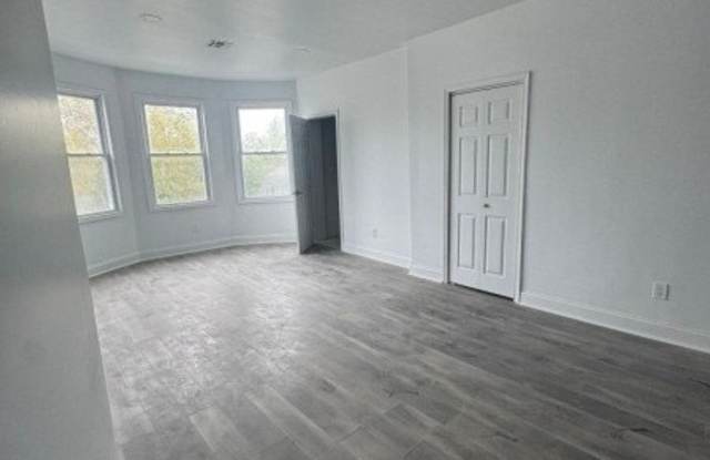 506 21St St photos photos