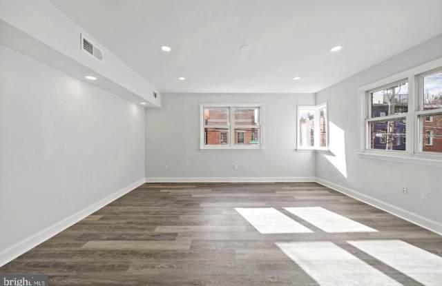 785 S 6TH STREET Gallery 3
