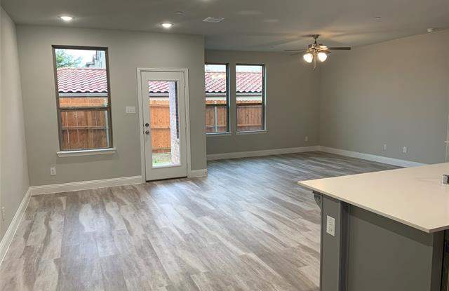 6436 Hermosa Drive Gallery 2