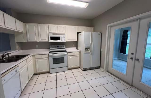2278 LAKE WOODBERRY CIRCLE Gallery 2