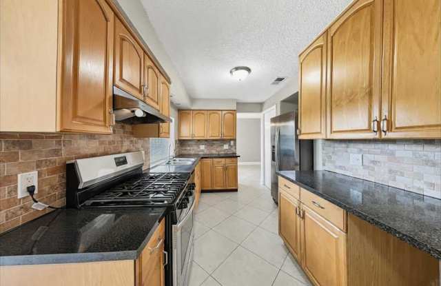 1237 Sebring Circle Gallery 1