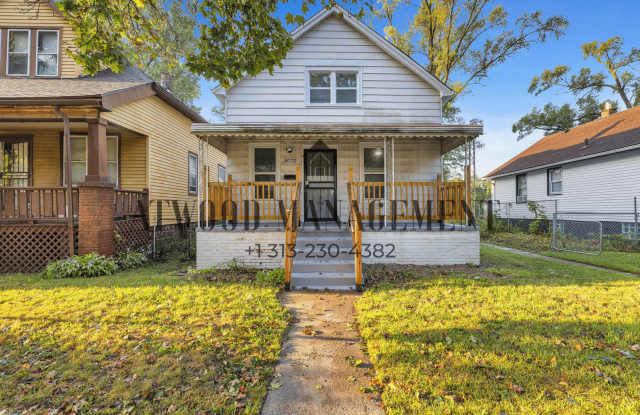 Coming Soon – Beautifully Updated Home *Coming Soon (Move-in ready by 8/16 or Sooner)*! Gallery 1