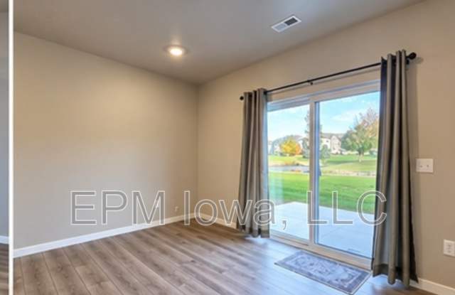 2312 Water Tower Place Gallery 3