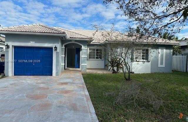 9047 NW 169th St photos photos