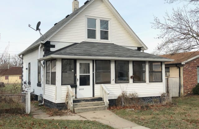 2532 Union St - 2532 Union Street, Indianapolis, IN 46225