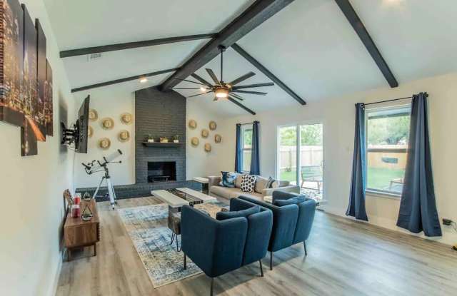 Experience Elevated Living in North Austin – Fully Furnished  Move-In Ready photos photos