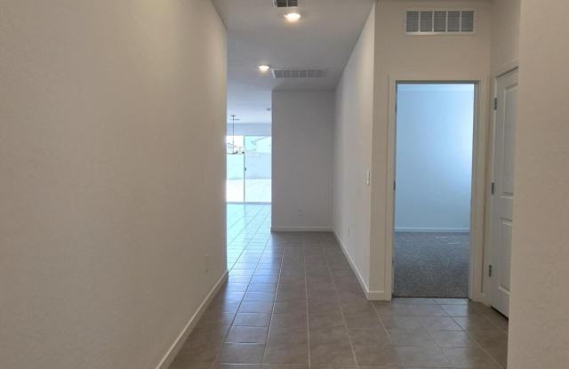 37098 W PRADO Street Gallery 2