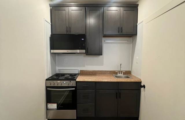 207 W King St photos photos