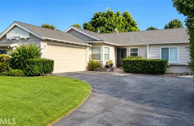 16508 Knapp Street photos photos