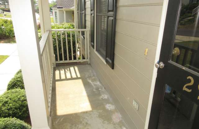 2937 Amelia Dr Gallery 3