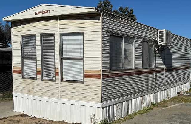 64 Sylvia St photos photos