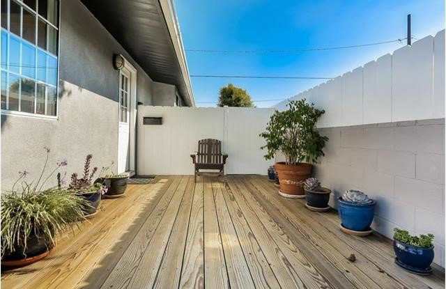 4628 Sepulveda Boulevard Gallery 3