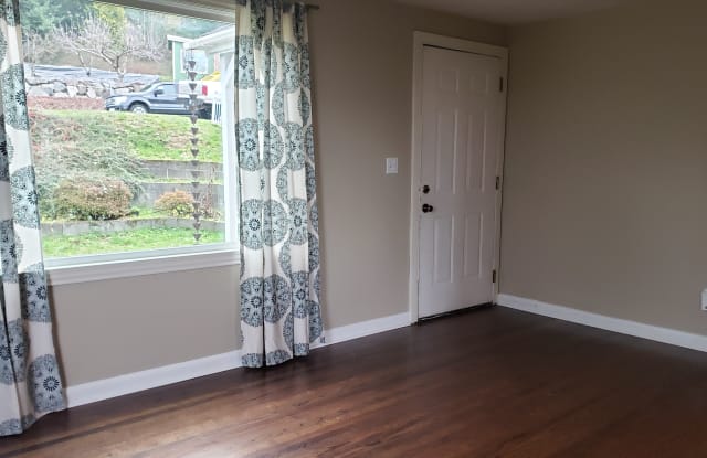 357 Bronson Way NE Gallery 2