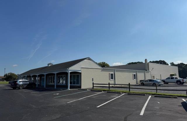 25379 LANKFORD Highway Gallery 2