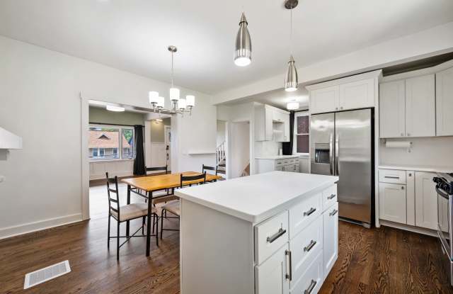 7622 Westmoreland Avenue photos photos