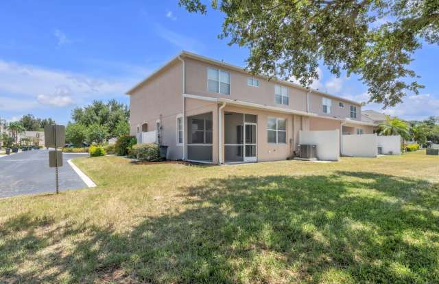 Beautiful 3-Bedroom Home in Prime Sarasota Location – Spacious, Updated & Move-In Ready! Gallery 1