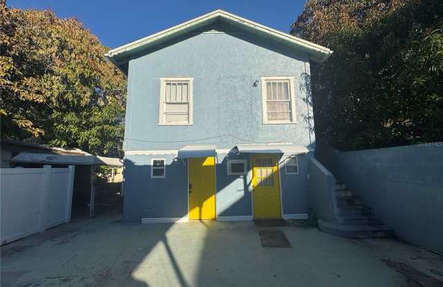 2913 N 10TH STREET photos photos