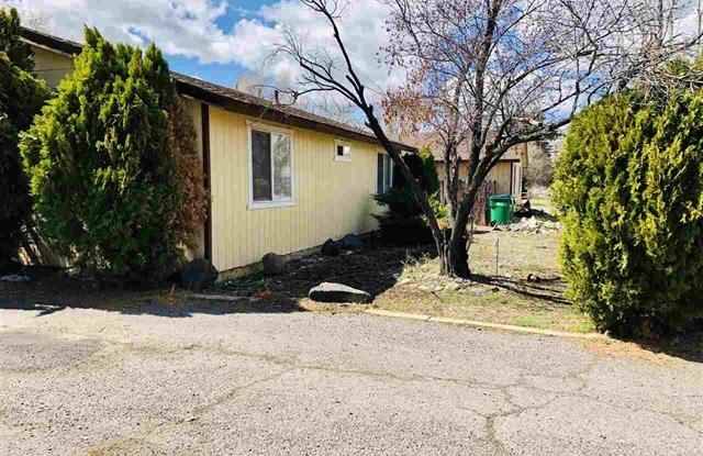 1059 Holman Cir Gallery 2