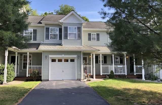 141 PINEBROOK DR - 141 Pinebrook Drive, Dutchess County, NY 12538